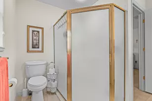 8368 SE 176th Lawson Loop, The Villages, FL 32162 - Photo 7