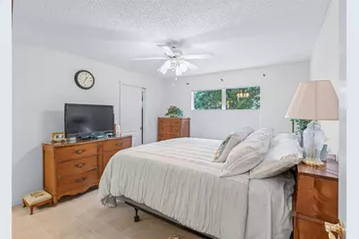 8368 SE 176th Lawson Loop, The Villages, FL 32162 - Photo 23