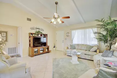2209 Hidden Creek Circle, Sebring, FL 33870 - Photo 9