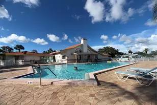 4268 Madeira Ct, Sarasota, FL 34233 - Photo 5