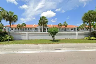 4268 Madeira Ct, Sarasota, FL 34233 - Photo 1