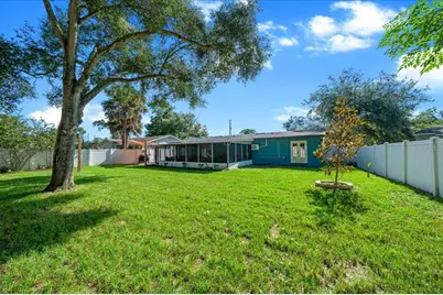 1005 Perkins Street, Leesburg, FL 34748 - Photo 23