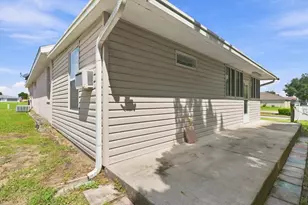 10721 S Drew Bryant Cir, Floral City, FL 34436 - Photo 37