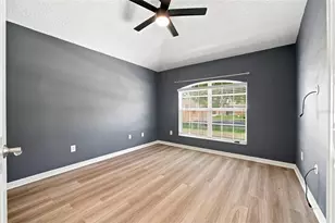2429 Deer Creek Blvd, Saint Cloud, FL 34772 - Photo 9