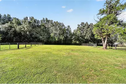 6051 SE 148th Terrace, Morriston, FL 32668 - Photo 45