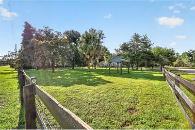 6051 SE 148th Terrace, Morriston, FL 32668 - Photo 37