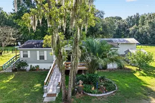 6051 SE 148th Terrace, Morriston, FL 32668 - Photo 3