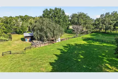 6051 SE 148th Terrace, Morriston, FL 32668 - Photo 51