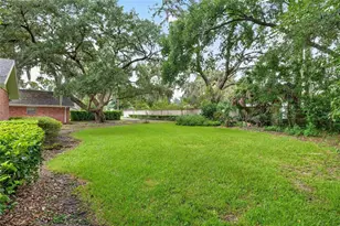 2011 SE 14th Ln, Ocala, FL 34471 - Photo 15