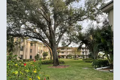 2244 Winkler Avenue #301, Fort Myers, FL 33901 - Photo 3