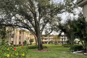 2244 Winkler Ave, Fort Myers, FL 33901 - Photo 3