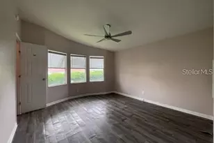1211 Panama Pl, Lady Lake, FL 32159 - Photo 7