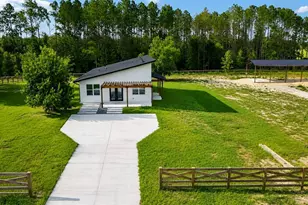 17951 SE 62 St, Morriston, FL 32668 - Photo 7