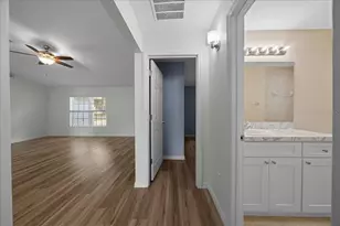 2471 NW 24th Rd, Ocala, FL 34475 - Photo 17