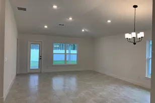 11611 Grace Rd, Weeki Wachee, FL 34614 - Photo 5