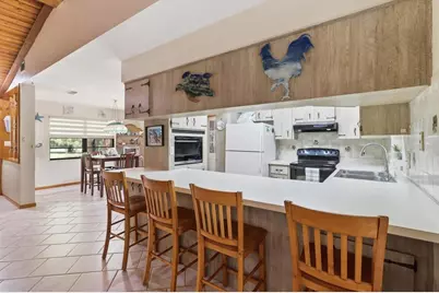 10265 W Springtree Lane, Crystal River, FL 34428 - Photo 11