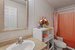 1411 SE State Road 121, Morriston, FL 32668 - Photo 27