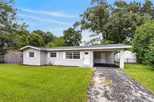 729 SE 26th St, Ocala, FL 34471 - Photo 1