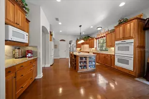 820 SE 36th Ln, Ocala, FL 34471 - Photo 9