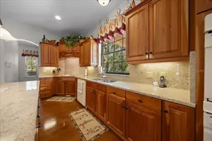 820 SE 36th Ln, Ocala, FL 34471 - Photo 11