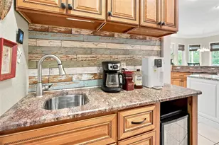 2168 W Begonia Dr, Beverly Hills, FL 34465 - Photo 21