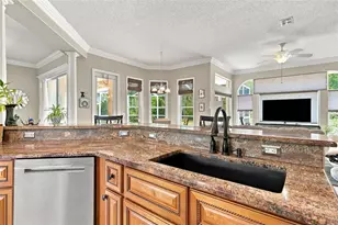 2168 W Begonia Dr, Beverly Hills, FL 34465 - Photo 15