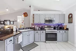 13525 SW 43rd Cir, Ocala, FL 34473 - Photo 3