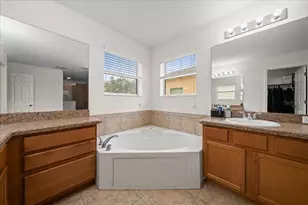 4913 NE 122nd Ave, Oxford, FL 34484 - Photo 27