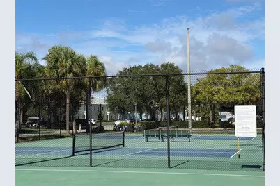 4744 Snook Drive SE, Saint Petersburg, FL 33705 - Photo 17