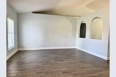 3243 Greynolds Avenue, Spring Hill, FL 34608 - Photo 7