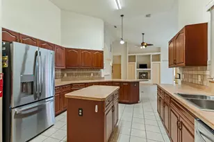 10330 NW 28th Pl, Ocala, FL 34482 - Photo 17