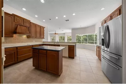6410 W Pine Ridge Boulevard, Beverly Hills, FL 34465 - Photo 11