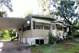 1930 SE 188th Ct, Silver Springs, FL 34488 - Photo 9