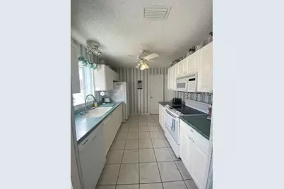 615 Delgado Avenue, The Villages, FL 32159 - Photo 9