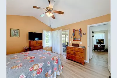 1403 W Schwartz Boulevard, Lady Lake, FL 32159 - Photo 17