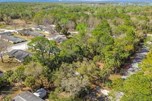 416 N Hourglass Terrace, Crystal River, FL 34429 - Photo 9