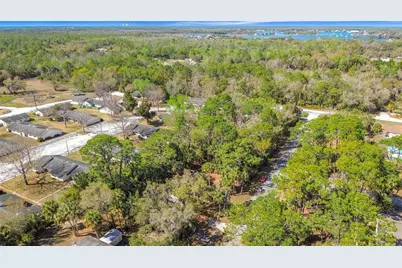 416 N Hourglass Terrace, Crystal River, FL 34429 - Photo 7