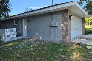 1213 W Sorrento Dr, Citrus Springs, FL 34434 - Photo 21