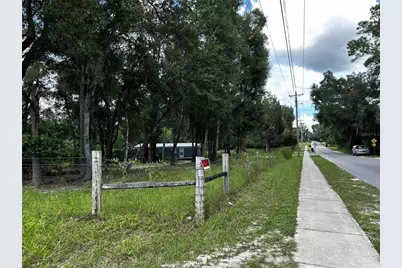 418 N Pine Street, Bronson, FL 32621 - Photo 7