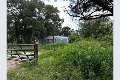 418 N Pine Street, Bronson, FL 32621 - Photo 5