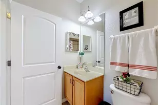 803 Crestview Cir N, Wildwood, FL 34785 - Photo 29