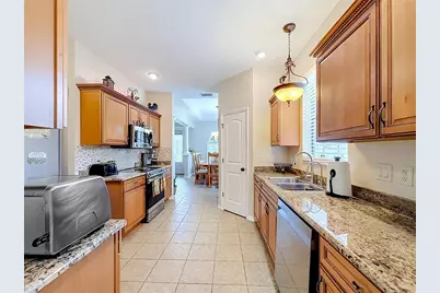 803 Crestview Circle N, Wildwood, FL 34785 - Photo 19