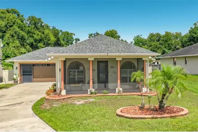 803 Crestview Circle N, Wildwood, FL 34785 - Photo 1