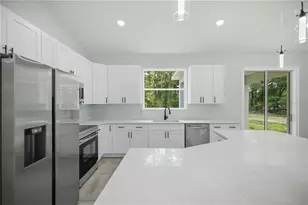15696 SW 40th Place Rd, Ocala, FL 34481 - Photo 13