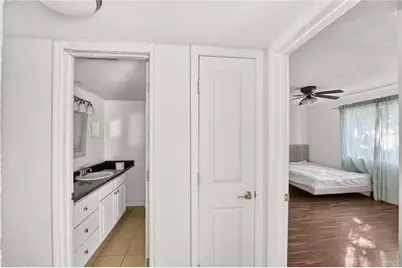 507 NW 39th Road #107, Gainesville, FL 32607 - Photo 9