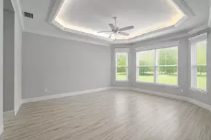 1867 VanBeck Cir, The Villages, FL 34762 - Photo 17
