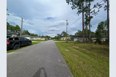 640 W Heronsbill Lane, Citrus Springs, FL 34434 - Photo 3