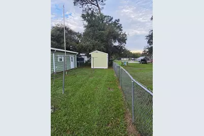 17355 SE 21st Street, Silver Springs, FL 34488 - Photo 5