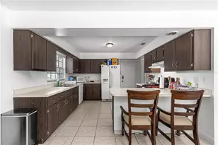 2130 NE 10th St, Ocala, FL 34470 - Photo 13