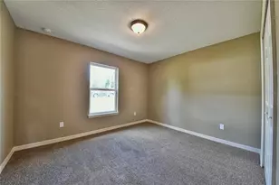 12177 SW 96th Ln, Dunnellon, FL 34432 - Photo 9